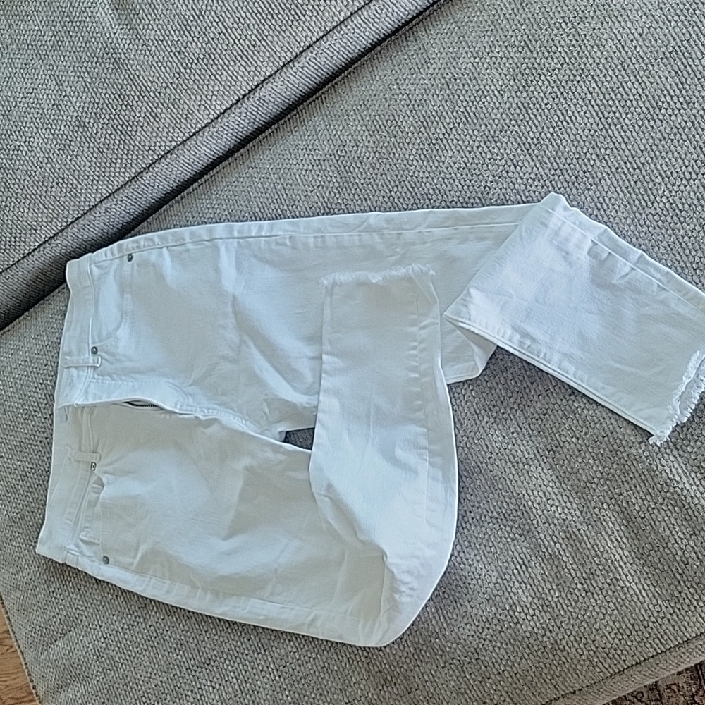 Loft White Skinney Frayed Pants Size 6, Waist 28